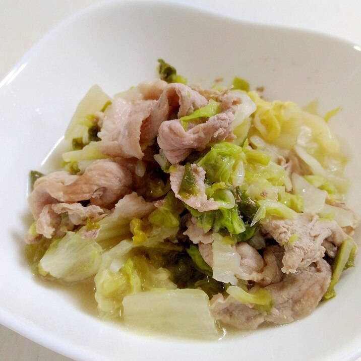 白菜消費☆豚肉と白菜の中華蒸し